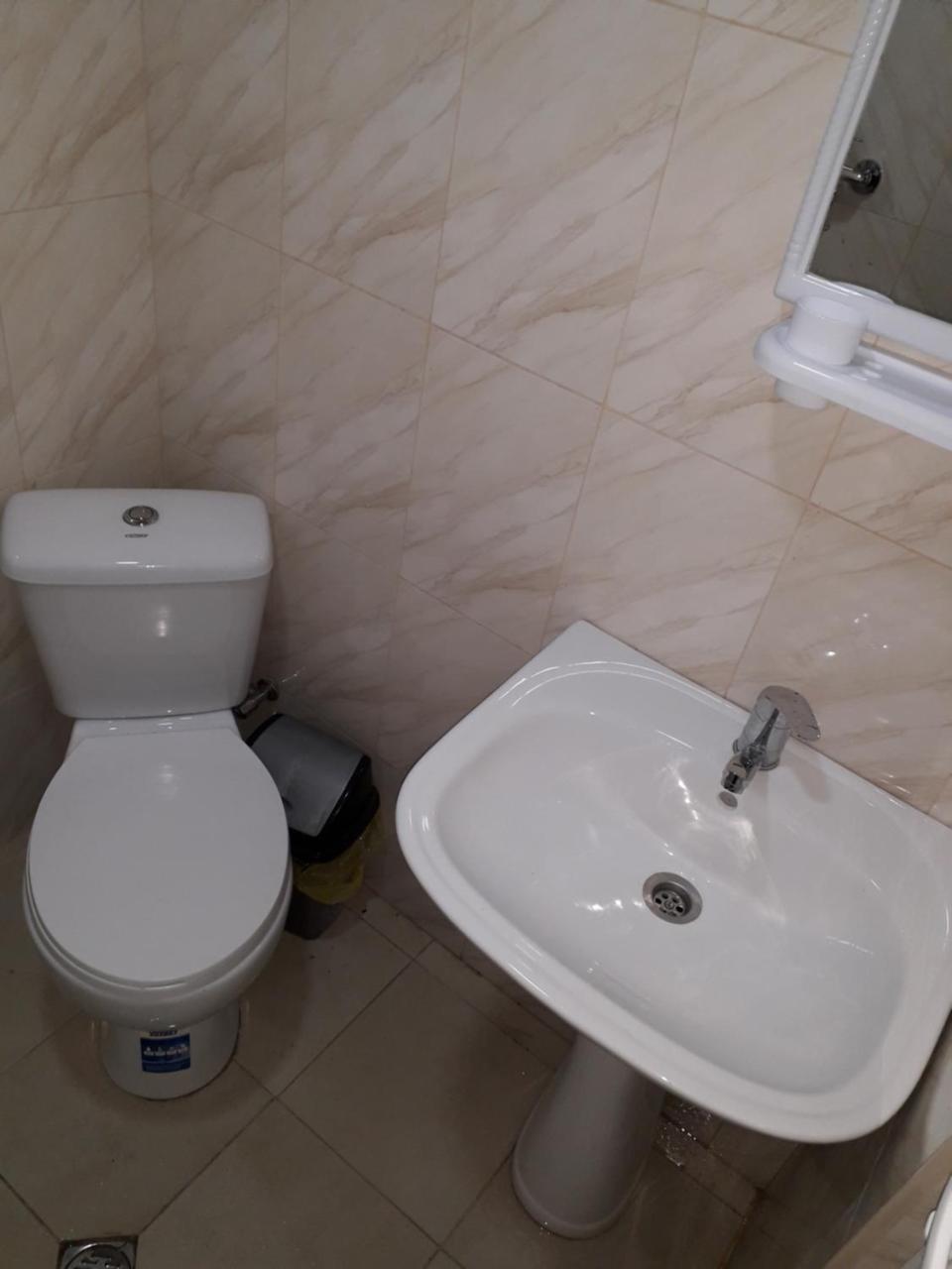 ボルジョミApartament Sofiaアパートメント エクステリア 写真